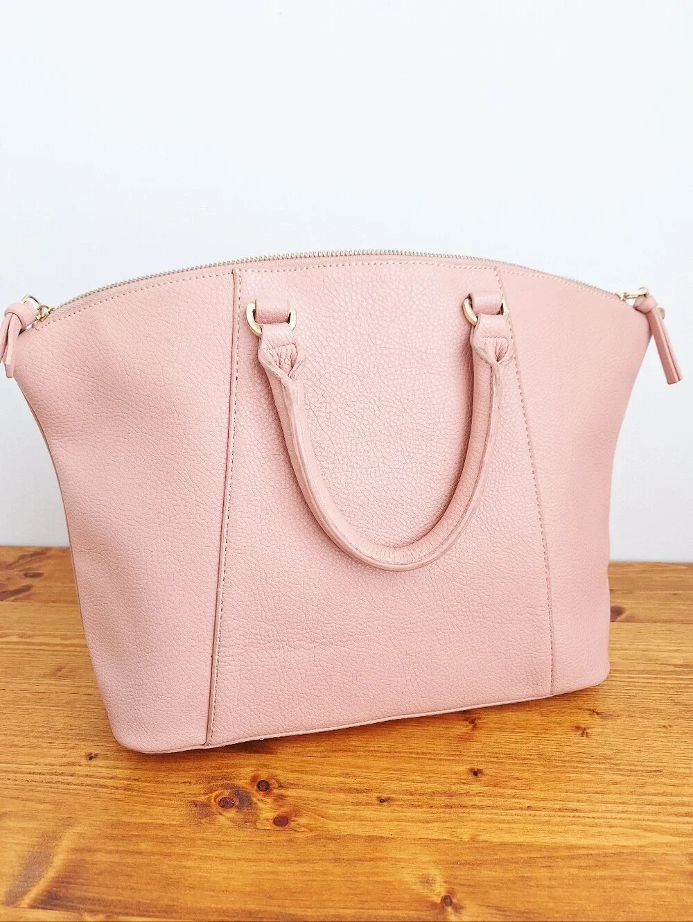Tory Burch Bombe-T Medium Slouchy Satchel in Pink Pebbled Leather